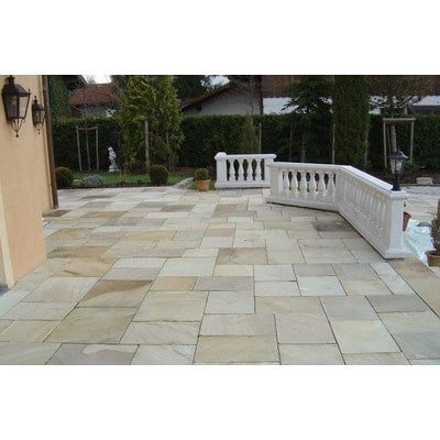 Traditional Mint Fossil Sandstone Paving Pack (19.50m2 - 66 Slabs / Mixed Pack) -