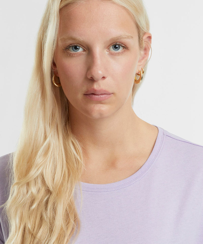 Organic Extended Shoulder T-shirt: Womens