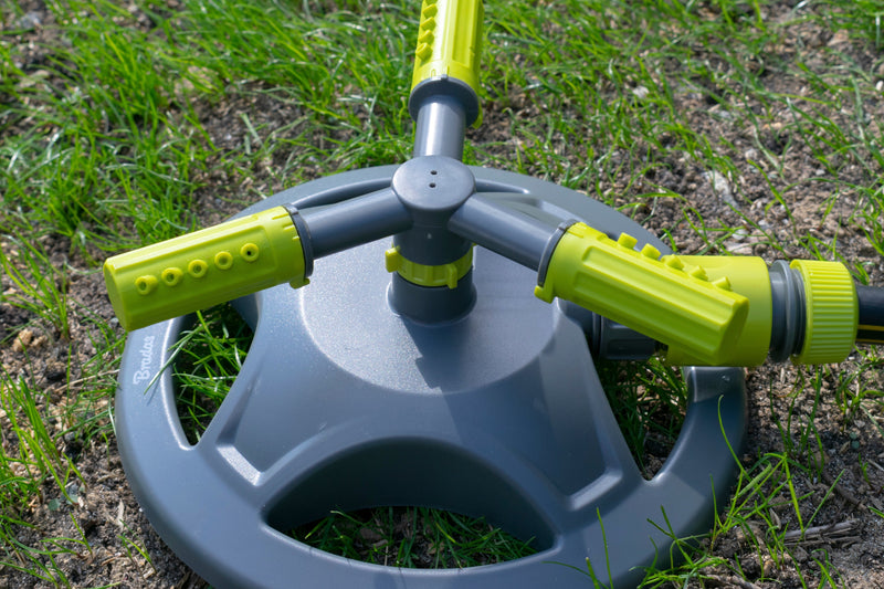 Bradas 3-Arm Rotating Sprinkler Lime Line - Home & Garden > Lawn & Garden > Watering & Irrigation > Sprinklers & Sprinkler Heads > Sprinklers Garden watering