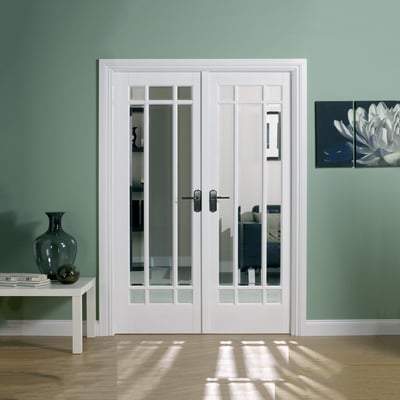 Manhattan White Primed 18 Glazed Clear Bevelled Light Panels Interior Room Divider - 2031mm x 1246mm - Doors